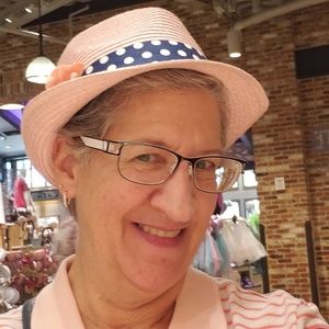 Meet your Posher, Helen